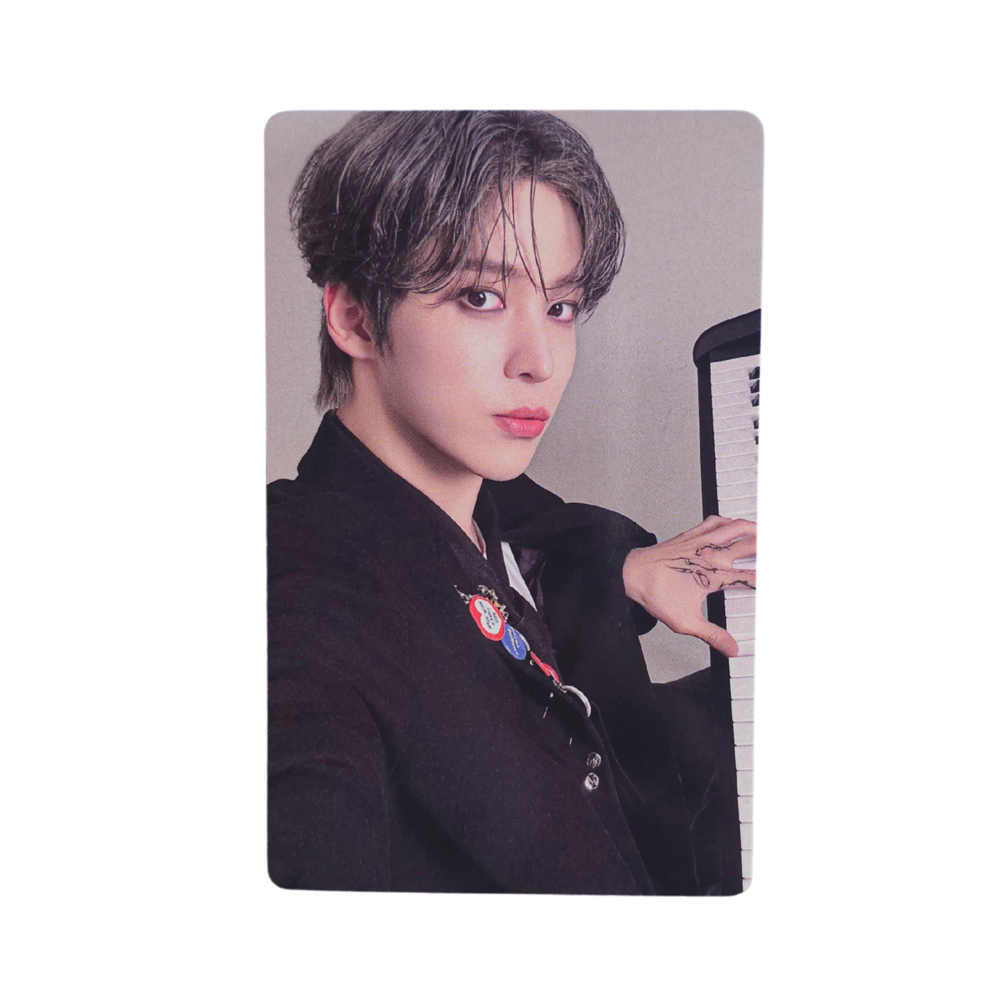 ATEEZ 2025 Season's Greetings Yunho "Rock Will Never Die" Official Photocard