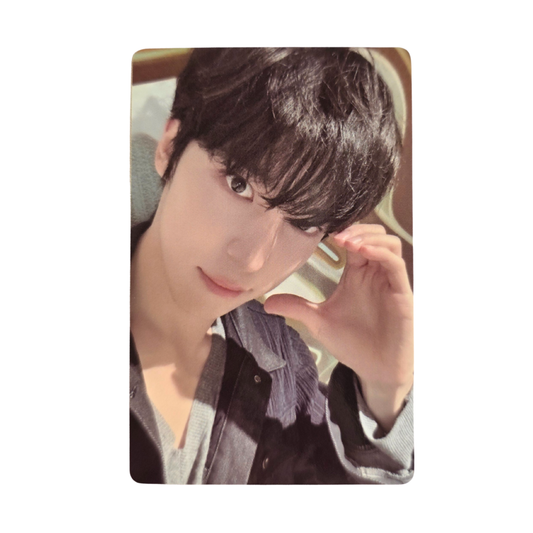 ATEEZ Golden Hour: Part 4 Official Photocard Yunho B